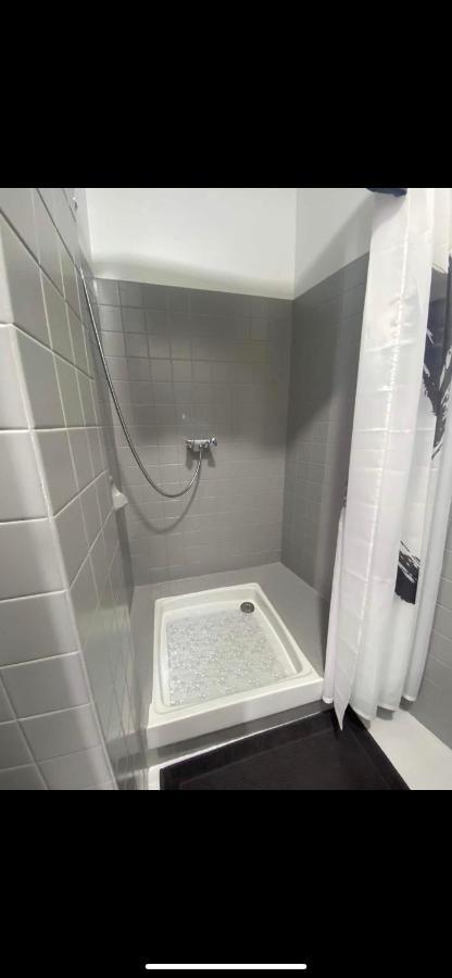 Le 35 Liberte-Spacieux Appartement Avec Balcon Et Local Velos-Centre Commercial Polygone בזייה מראה חיצוני תמונה